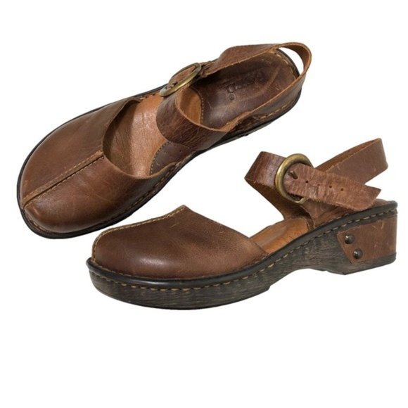Born Shoes - Born Clog Shoe Open Back Leather Brown Size 6/36 1/2 chunky heal Rivet Details